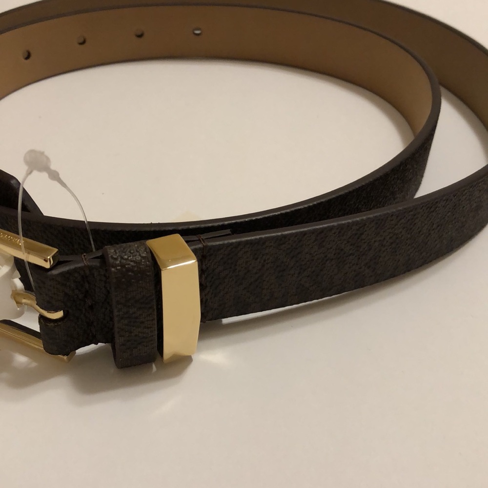 Michael Kors Leather Belt - Picture 11 of 11